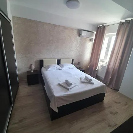 Moonlight Emc * Mamaia